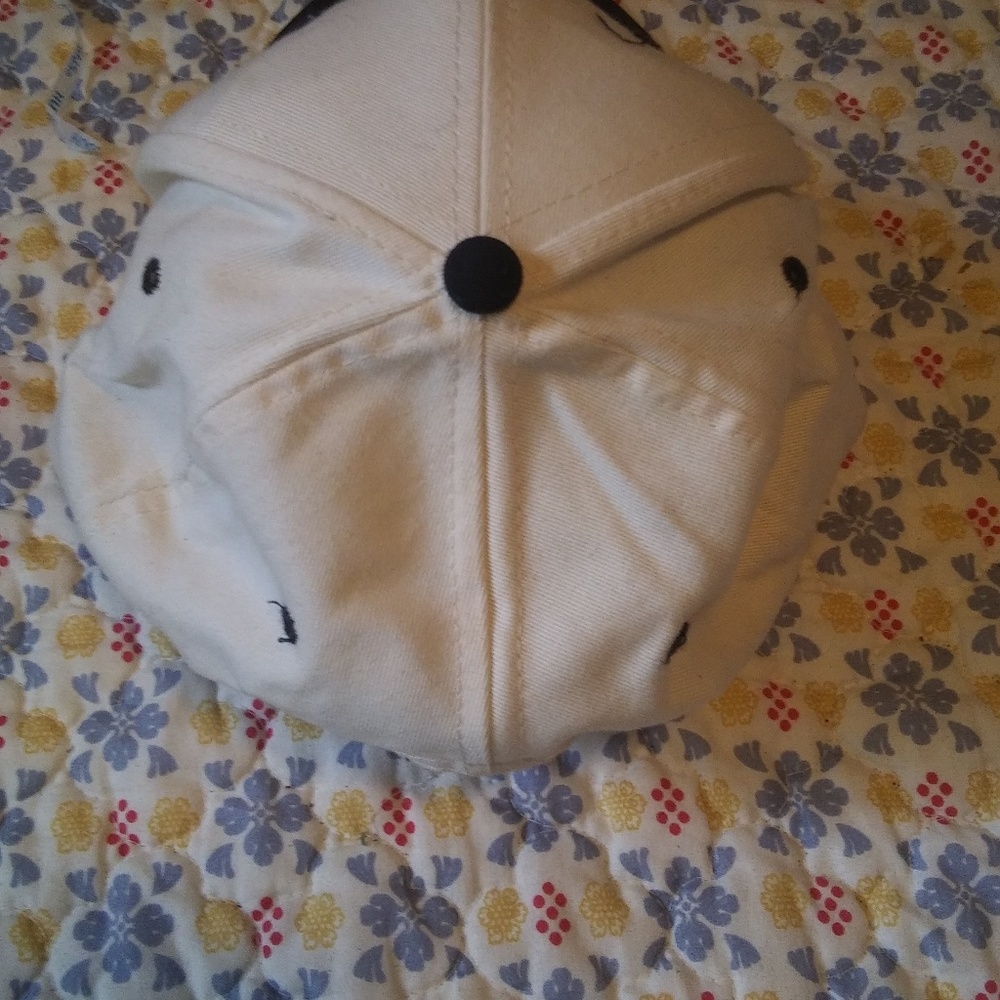 Hat - Picture 2 of 2